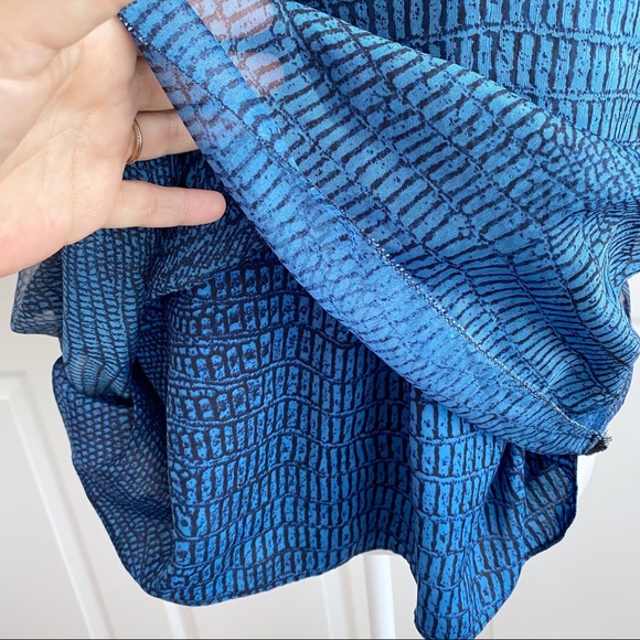 Halston Heritage Blue & Black Python Sheer Blouse - Picture 7 of 9